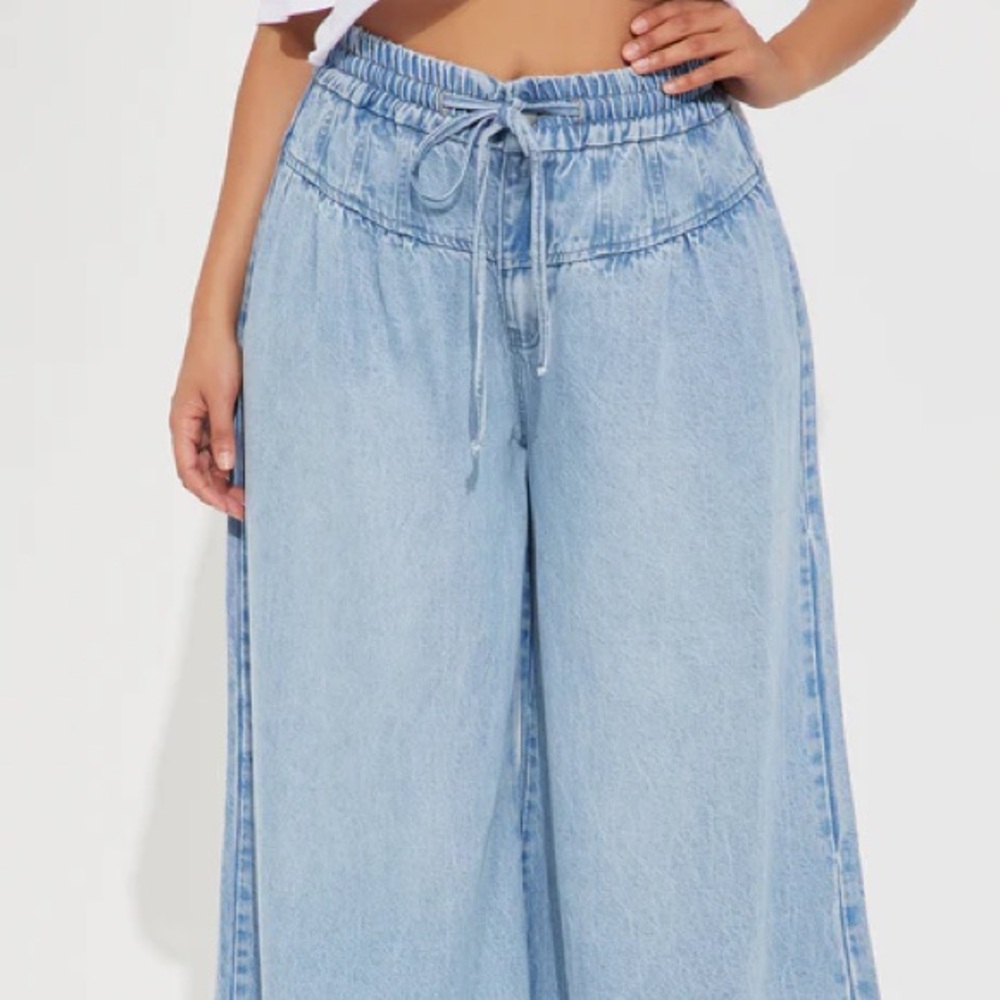 Fashion Nova Blue Flare Wide Leg Jeans
